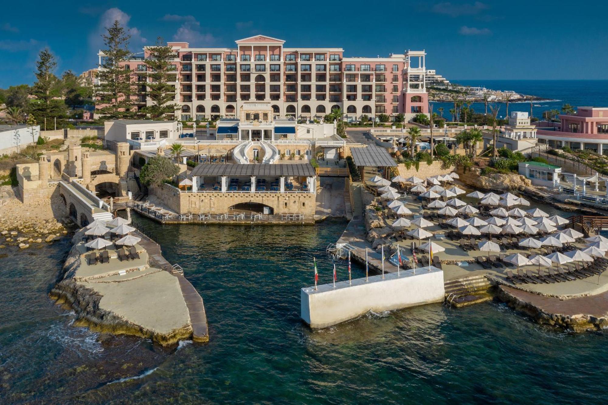 The Westin Dragonara Resort, Malta Saint Julian's Exterior photo The Westin St. George's Bay
