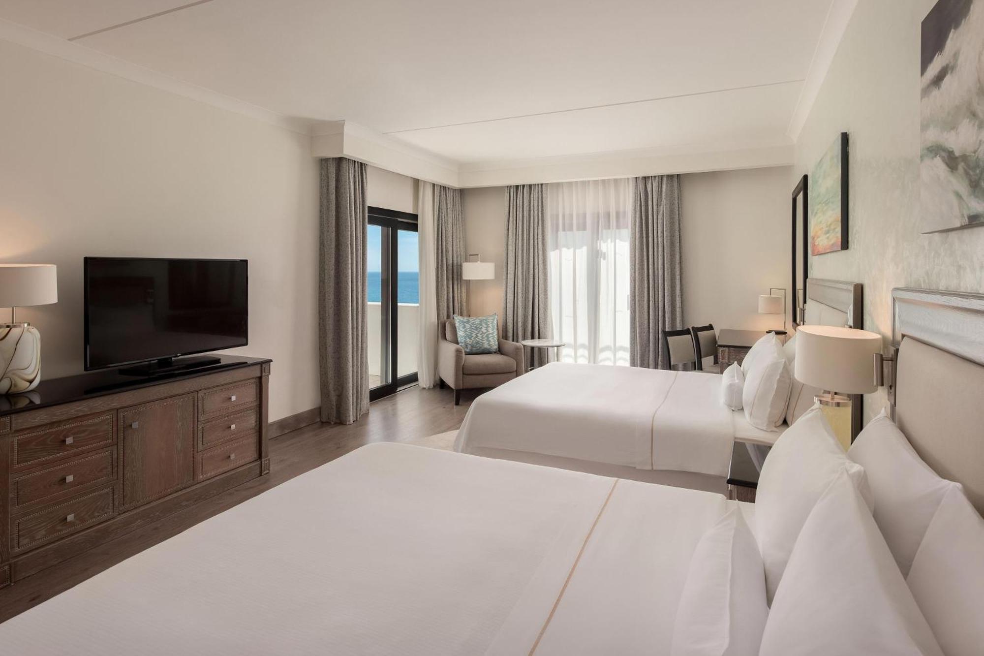 The Westin Dragonara Resort, Malta Saint Julian's Exterior photo A guest room at the Hilton Garden Inn
