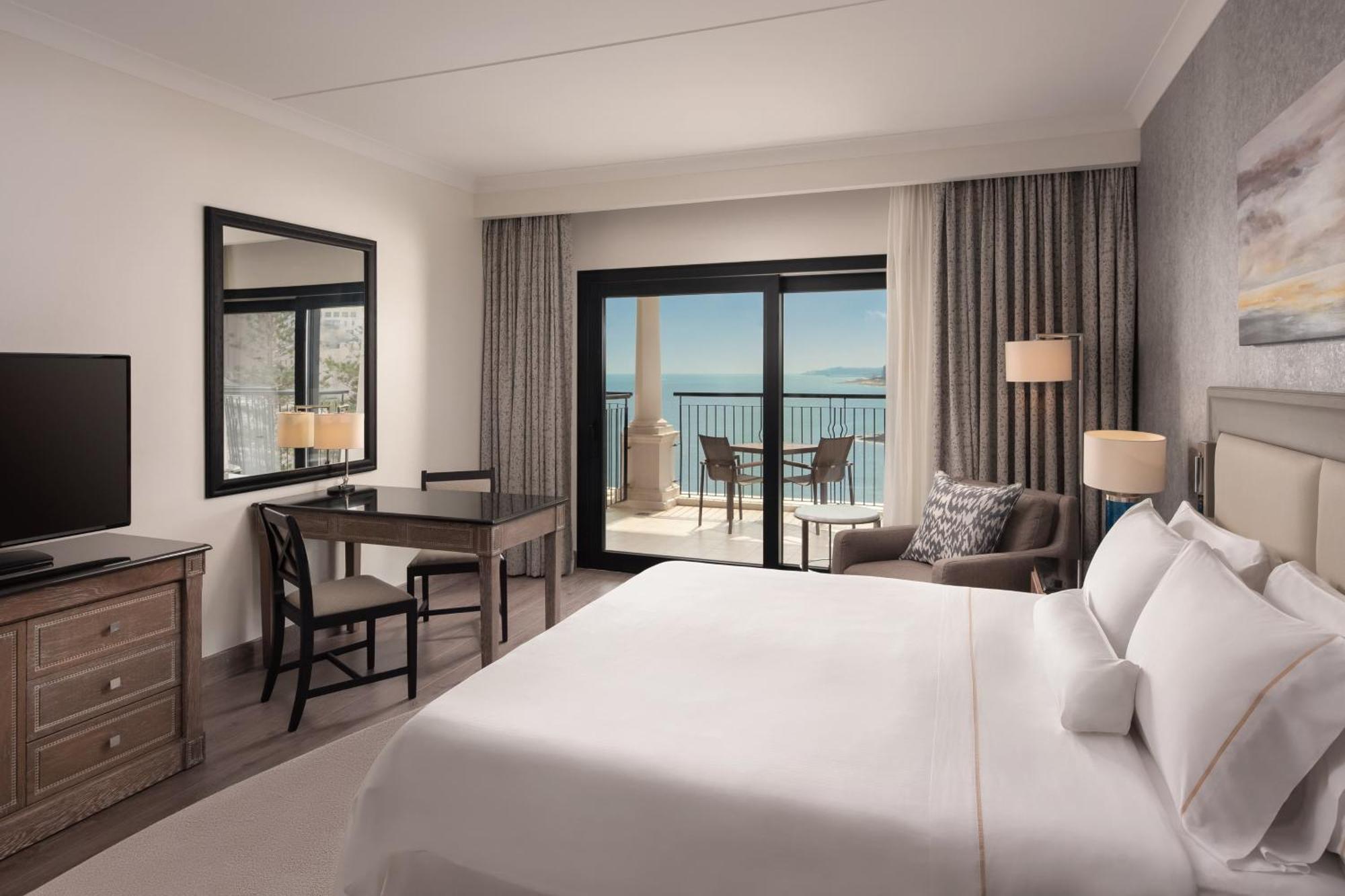 The Westin Dragonara Resort, Malta Saint Julian's Exterior photo A guest room at Hilton Athens