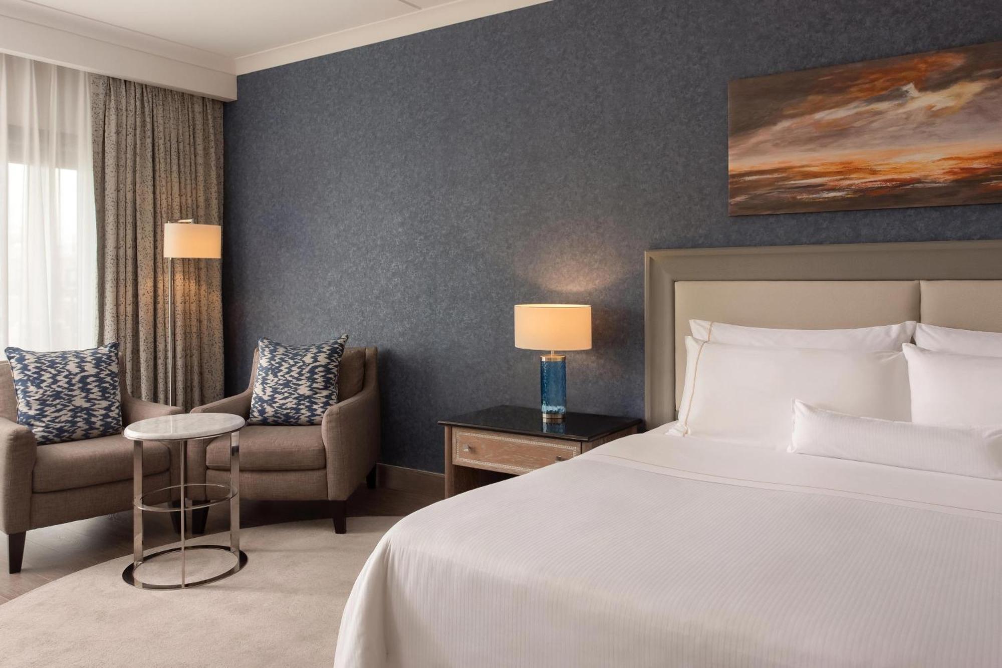 The Westin Dragonara Resort, Malta Saint Julian's Exterior photo A guest room at the Hilton San Francisco Union Square
